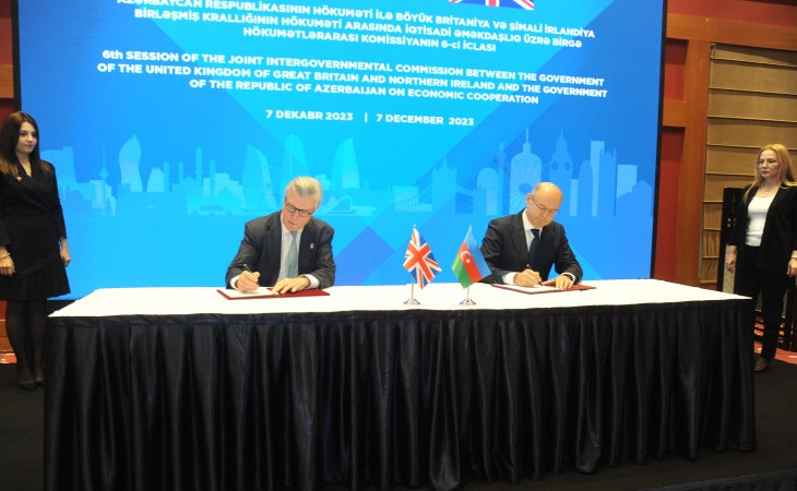 Azərbaycan-Böyük Britaniya Hökumətlərarası Komissiyanın 6-cı iclasının protokolu imzalanıb