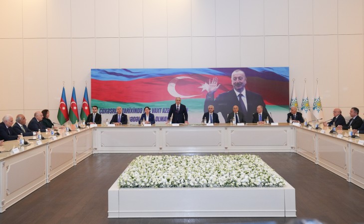 YAP İdarə Heyətinin genişləndirilmiş iclasında İlham Əliyevin prezidentliyə namizədliyi irəli sürülüb