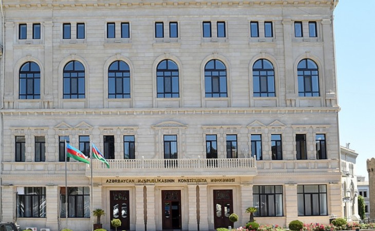 Konstitusiya Məhkəməsinin Plenumu əmanətlərin sığortalanması ilə bağlı qərar qəbul edib