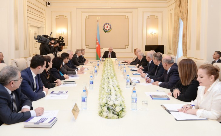 Azerbaijan’s Central Election Commission holds another routine meeting