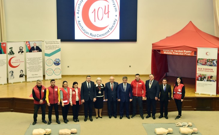 Azərbaycan Qızıl Aypara Cəmiyyətinin 104 illiyi qeyd olunub