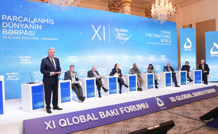 Qlobal Bakı Forumunun üçüncü plenar iclası “Qlobal idarəetməni düzəltmək” mövzusuna həsr olunub