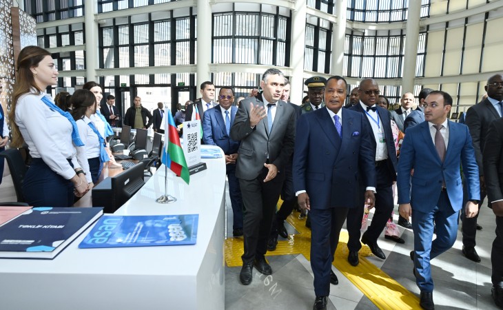 Центр ASAN xidmət вызвал большой интерес у Президента Конго