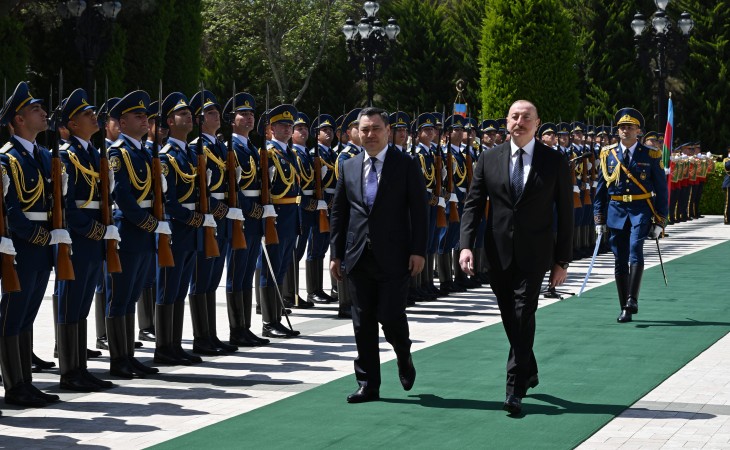 Состоялась церемония официальной встречи Президента Кыргызстана Садыра Жапарова