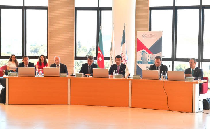 ADA Universitetində dəyirmi masa: Gələcəyin formalaşdırılması: strateji uzaqgörənlik