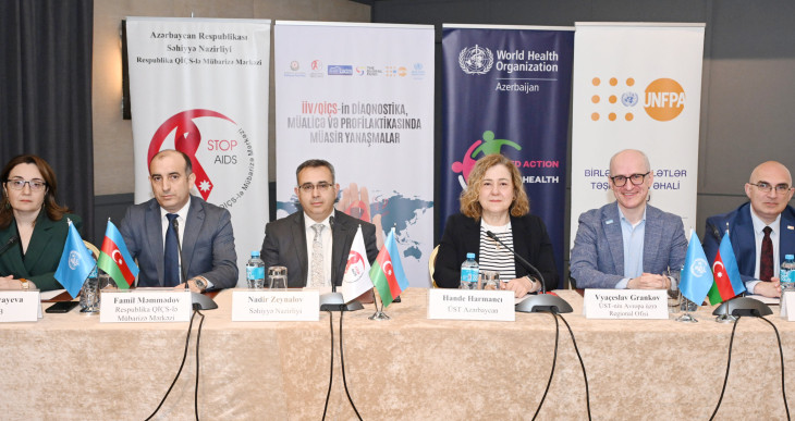 Ümumdünya Səhiyyə Təşkilatının eksperti Azərbaycan tibb işçilərinə İİV/QİÇS epidemiyasının dayandırılması mövzusunda təlim keçir