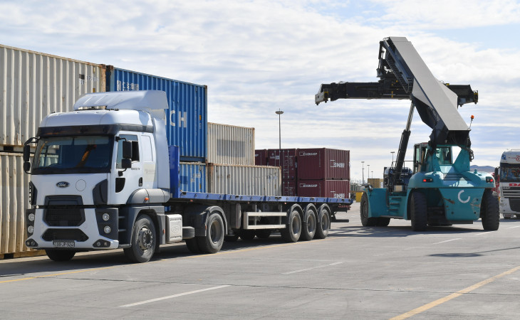 Gürcüstana 20 konteynerdən ibarət qatar yola salınıb