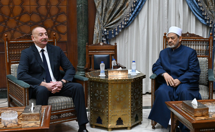 Prezident İlham Əliyevin Əl-Əzhəri Şərifin şeyxi, böyük imam Əhməd Məhəmməd Əhməd Əl Tayyib ilə görüşü olub