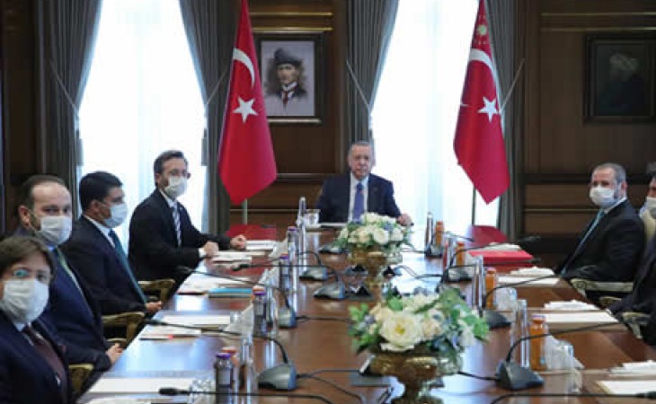 Türkiyə Prezidenti Anadolu agentliyinin rəhbər heyətini 100 illik yubiley münasibətilə qəbul edib