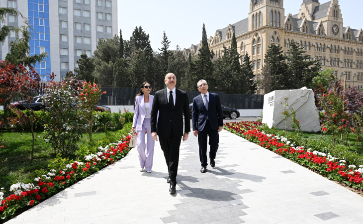 Prezident İlham Əliyev və birinci xanım Mehriban Əliyeva Bakıda Botanika İnstitutunun yeni binasının açılışında iştirak edib və Nəbatat Bağında görülən işlərlə tanış olublar