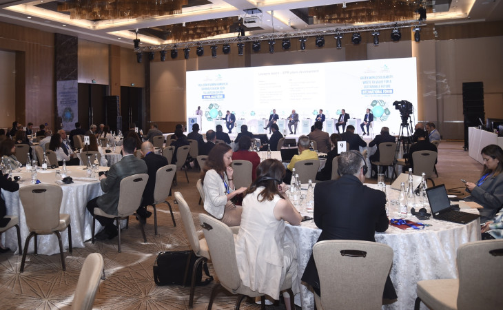 “Yaşıl dünya naminə həmrəylik: dayanıqlı gələcək üçün tullantıdan dəyərə” beynəlxalq forumu panel müzakirələrlə davam edir