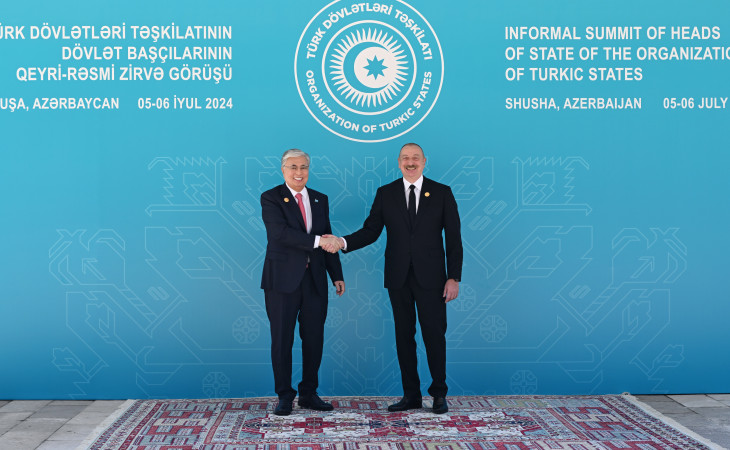 Prezident İlham Əliyev Şuşada TDT-nin Dövlət başçılarının qeyri-rəsmi Zirvə görüşündə iştirak edən dövlət və hökumət başçılarını qarşılayıb