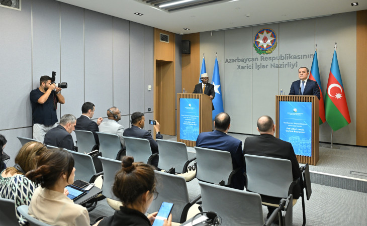 Azərbaycan İƏT ölkələri üçün müəyyən olunmuş təqaüd proqramında Somalidən tələbələrin iştirakını dəstəkləyir