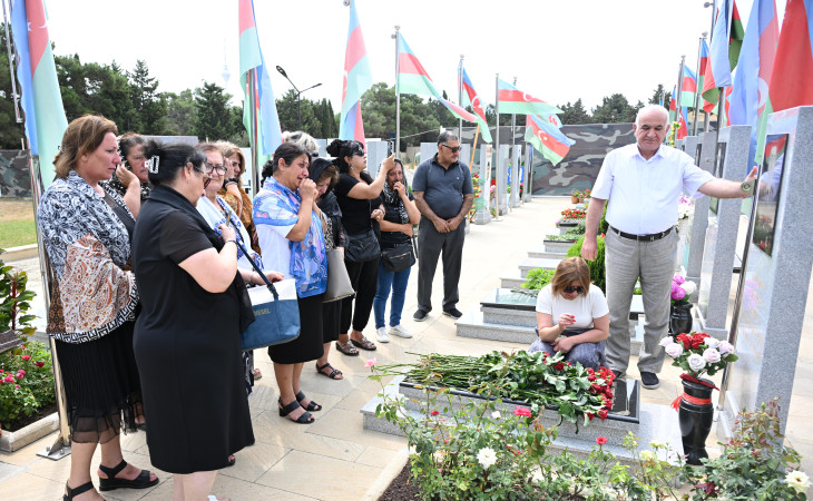 Vətən müharibəsi şəhidi Samir Əliyevin məzarı ziyarət olunub
