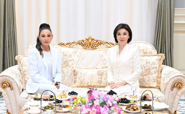 Azərbaycanın və Özbəkistanın birinci xanımları Daşkənddə görüşüblər 