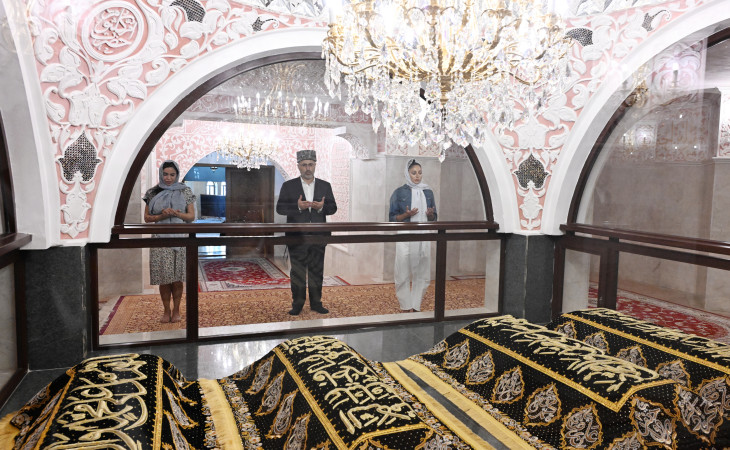 Azərbaycanın birinci xanımı Mehriban Əliyeva Bibiheybət ziyarətgah kompleksini ziyarət edib
