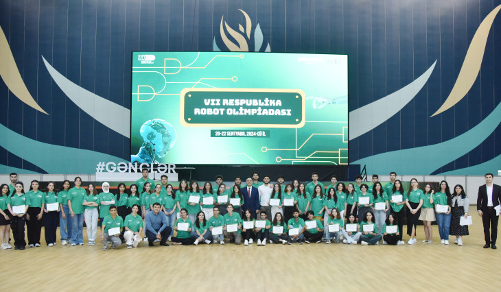 VII Respublika Robot Olimpiadasının bağlanış və mükafatlandırma mərasimi olub