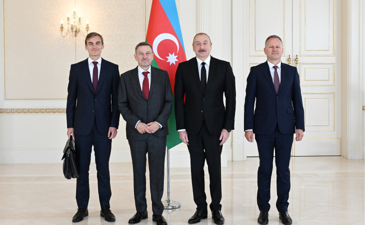 Prezident İlham Əliyev Danimarkanın Azərbaycanda yeni təyin olunmuş fövqəladə və səlahiyyətli səfirinin etimadnaməsini qəbul edib