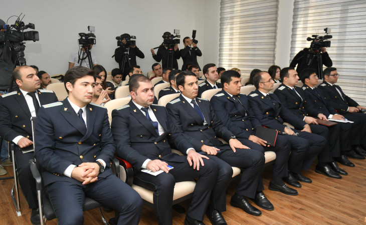 Nərimanov Rayon Prokurorluğunda “Açıq qapı” günü təşkil edilib