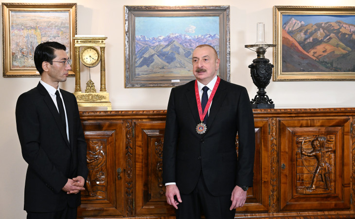 Bişkekdə Prezident İlham Əliyevə “Çingiz Aytmatov” ordeni təqdim edilib