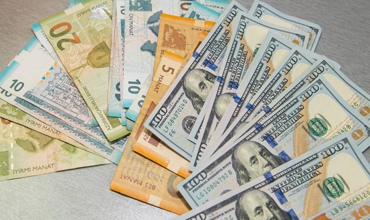 Курс маната по отношению к доллару на 17 августа установлен на уровне 1,7000
