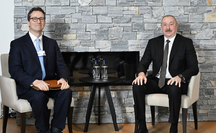 Prezident İlham Əliyev Davosda “OliverWyman Group” şirkətinin Baş icraçı direktoru ilə görüşüb