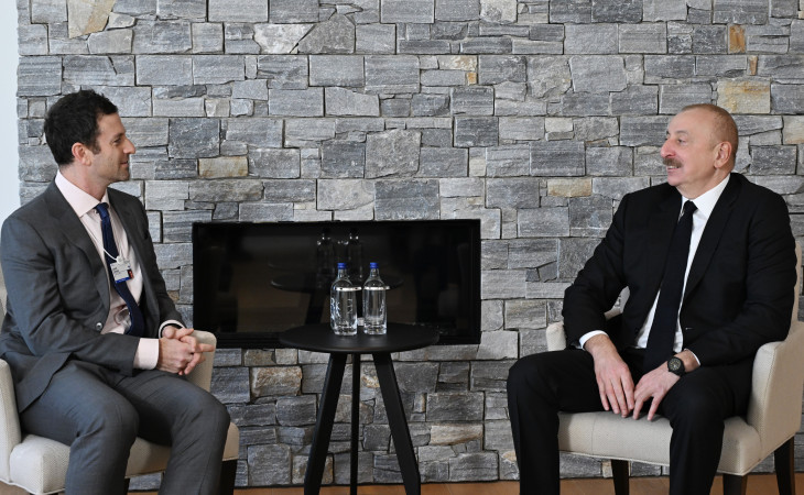 Prezident İlham Əliyev Davosda “The Goldman Sachs Group İnc.” şirkətinin qlobal məsələlər üzrə prezidenti Cared Kohen ilə görüşüb