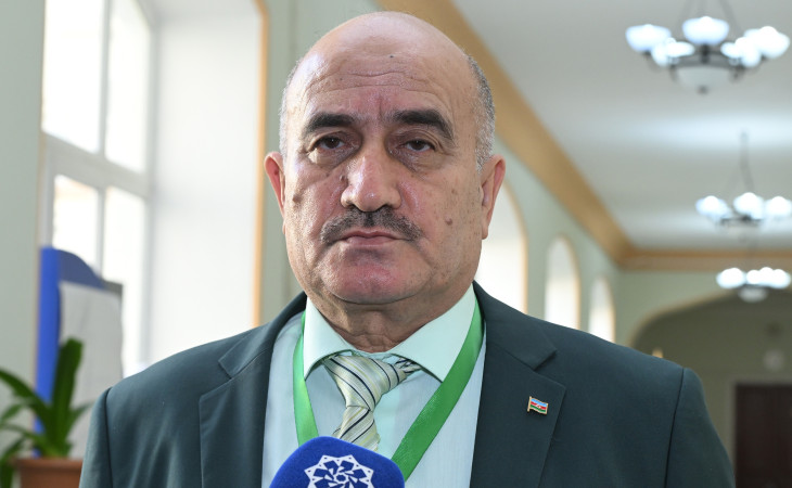 7 saylı Səbail rayon seçki dairəsinin 2 saylı seçki məntəqəsində səsvermənin gedişini 21 müşahidəçi izləyir