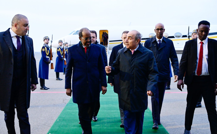 Somali Prezidenti Azərbaycana rəsmi səfərə gəlib