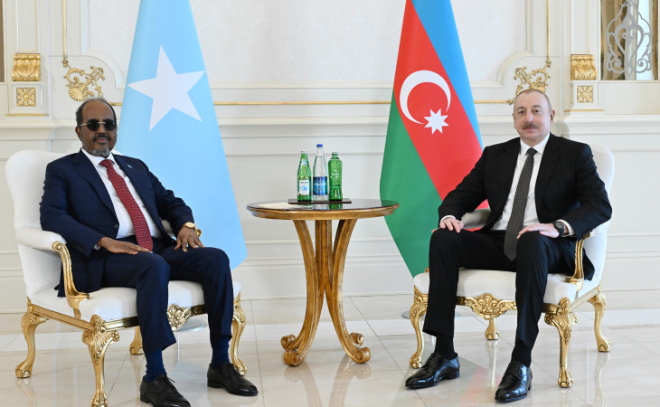 Azərbaycan Prezidenti İlham Əliyevin Somali Prezidenti Hasan Şeyx Mahmud ilə təkbətək görüşü olub