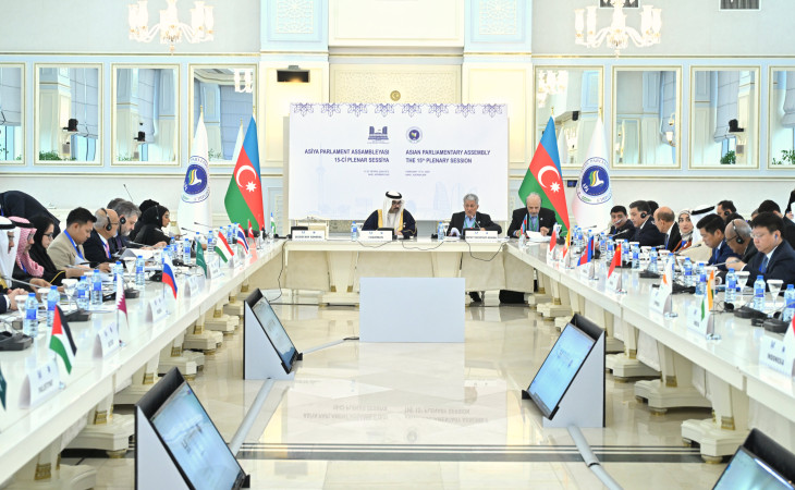 APA-nın iqtisadiyyat və dayanıqlı inkişaf daimi komitəsinin iclası keçirilib