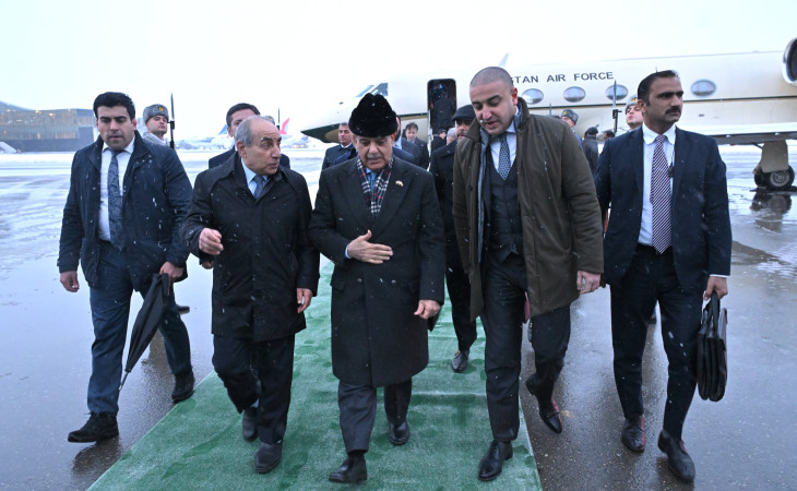 Pakistanın Baş naziri Məhəmməd Şahbaz Şərif Azərbaycana dövlət səfərinə gəlib