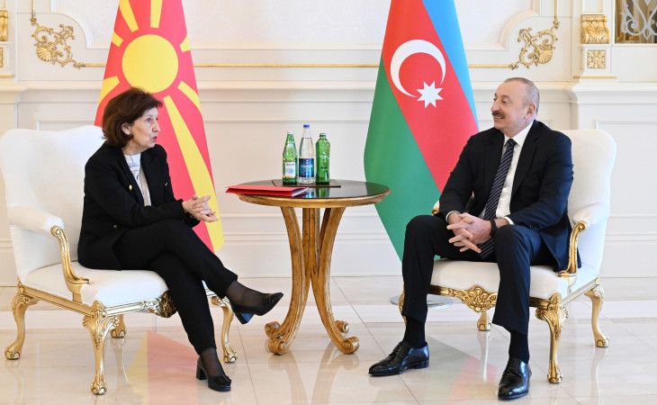 Azərbaycan Prezidenti İlham Əliyevin Şimali Makedoniya Prezidenti ilə təkbətək görüşü olub