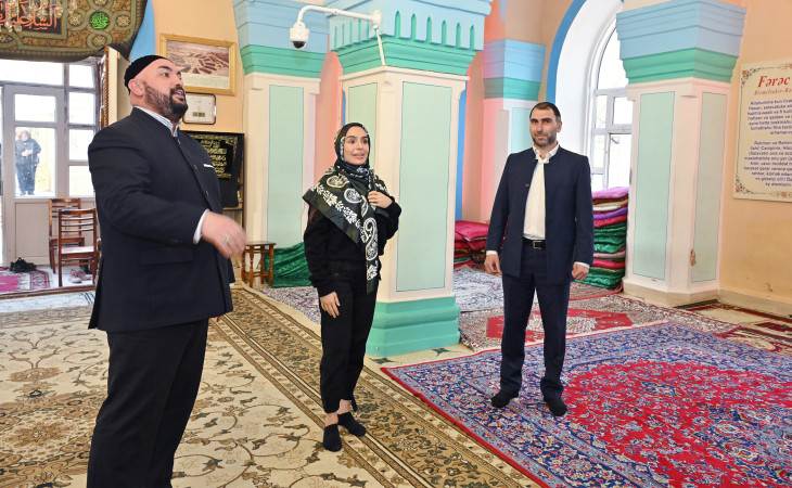 Heydər Əliyev Fondunun vitse-prezidenti Leyla Əliyeva Qubada “Səkinə xanım” məscidini ziyarət edib