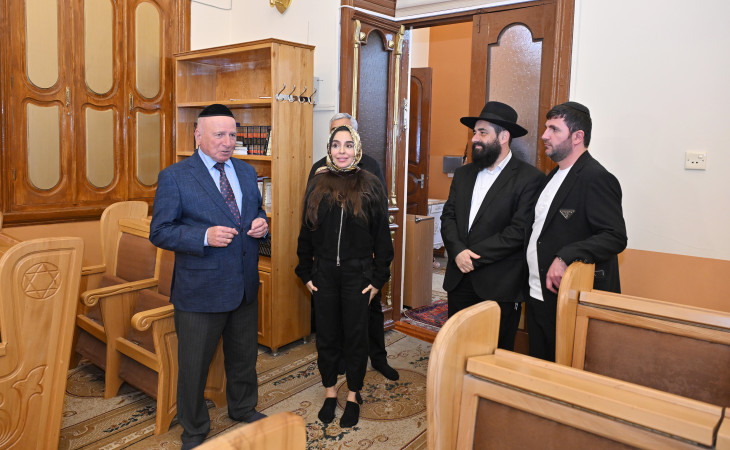 Qubada Qırmızı qəsəbədə “Altı günbəz” sinaqoqu ilə tanışlıq