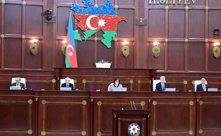 Milli Məclisin yaz sessiyasında növbəti plenar iclası keçirilir