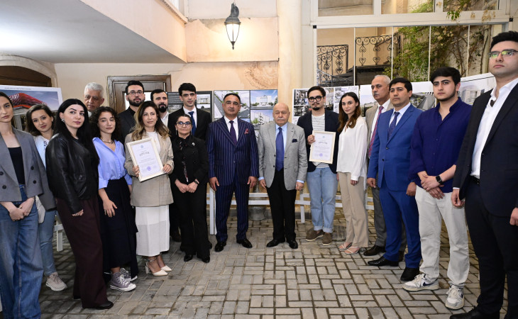 Keçmiş “Dostluq” kinoteatrının yenidən qurulması üzrə müsabiqənin qalibləri mükafatlandırılıb