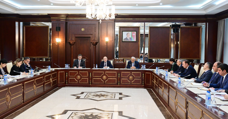 Parlamentin Əmək və sosial siyasət komitəsində bir sıra məsələlər müzakirə edilib