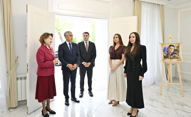 Leyla Əliyeva və Arzu Əliyeva Türk Mədəniyyəti və İrsi Fondunu ziyarət ediblər