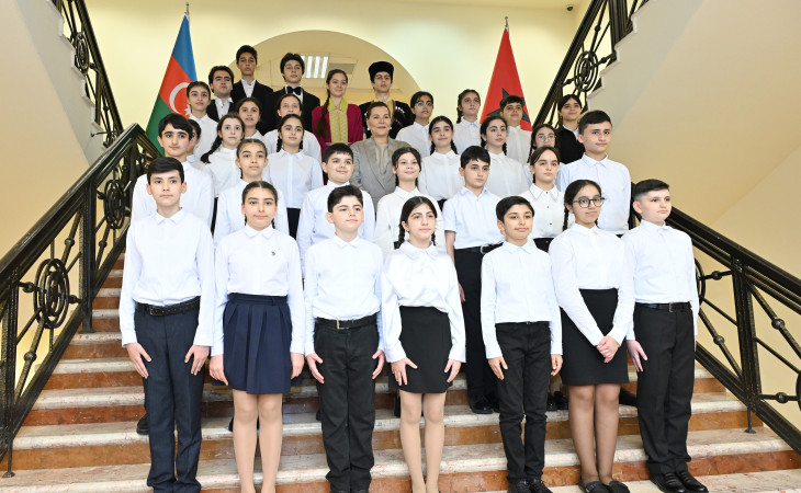 Mərakeşin xanım Şahzadəsi 132-134 nömrəli Təhsil Kompleksində olub