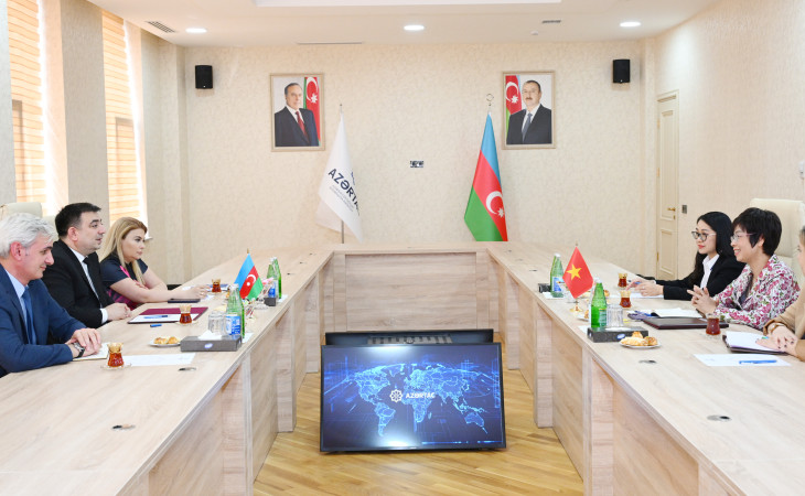 AZƏRTAC və Vyetnamın VNA agentliyi yeni əməkdaşlıq sazişi imzalayıb