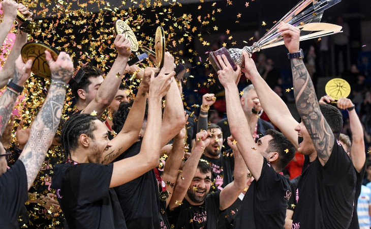 Basketbol üzrə Azərbaycan çempionatının qalibi mükafatlandırılıb