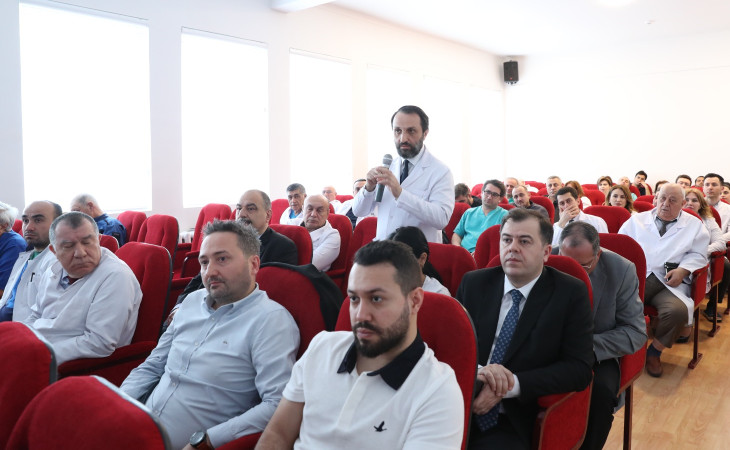 “Travmatologiya və ortopediyada müasir texnologiyaların tətbiqi” adlı konfrans keçirilib