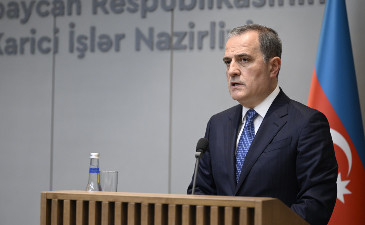 Ceyhun Bayramov: Rusiya ilə Ukrayna arasında sülhün əldə edilməsi ilə bağlı Türkiyədə keçirilən danışıqları müsbət dəyərləndiririk