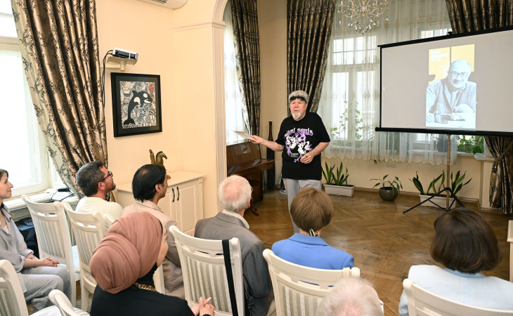Maqsud İbrahimbəyov Yaradıcılıq Mərkəzində yaradıcılıq ictimaiyyətinin nümayəndələri ilə görüş keçirilib