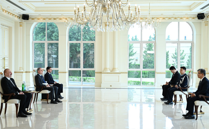Prezident İlham Əliyev Koreya Respublikasının Azərbaycanda yeni təyin olunmuş səfirinin etimadnaməsini qəbul edib