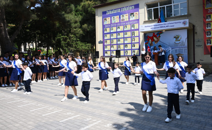 287 nömrəli “Zəkalar” liseyində “Son zəng” tədbiri keçirilib