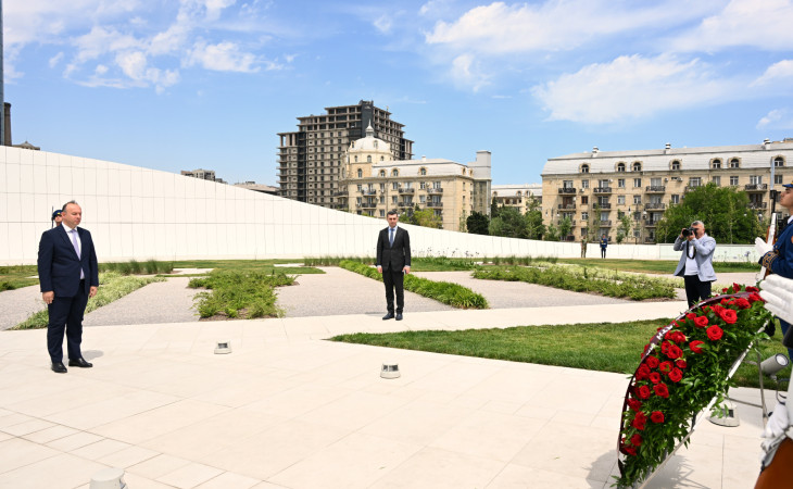 Şimali Makedoniya Respublikası Assambleyasının sədri Bakıda Zəfər parkını ziyarət edib