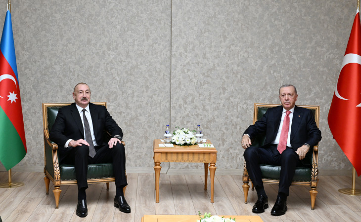 Kahramanmaraşda Azərbaycan Prezidenti İlham Əliyevin Türkiyə Prezidenti Rəcəb Tayyib Ərdoğanla görüşü olub