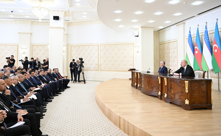 Azərbaycan Prezidenti İlham Əliyev və Özbəkistan Prezidenti Şavkat Mirziyoyev mətbuata bəyanatlarla çıxış ediblər